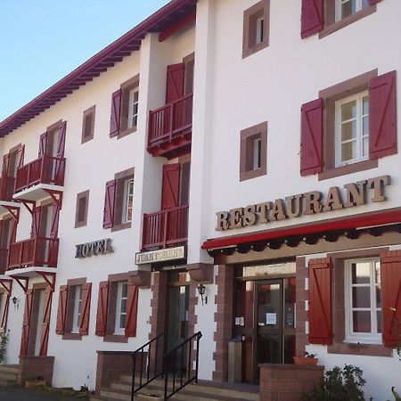 Hotel Juantorena Сент-Этьен-де-Баигорри Экстерьер фото